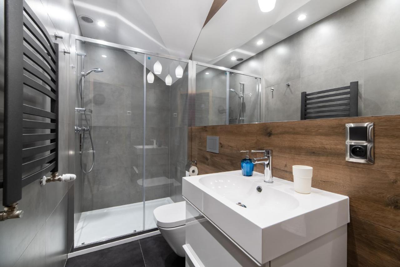 Neo Unique & Bright Apartments, Free Parking, 15Min Old Town & Kazimierz - By Homelike Krakau Exterior foto